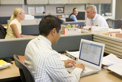 customer using harvest software on a computer